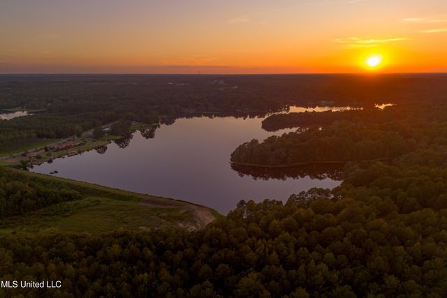 447 Browns Bridge Road, Purvis, MS 39475