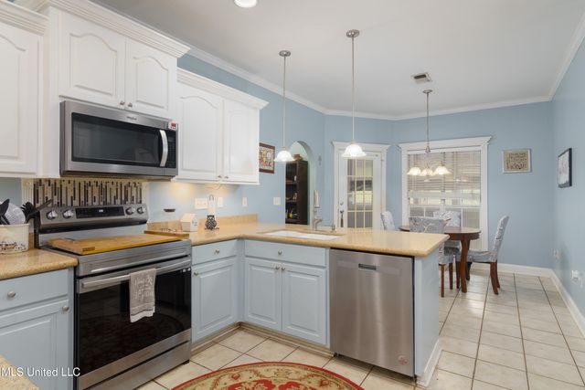 447 Browns Bridge Road, Purvis, MS 39475