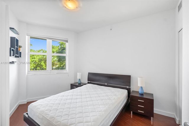 20000 E Country Club Drive 306, Aventura, FL 33180