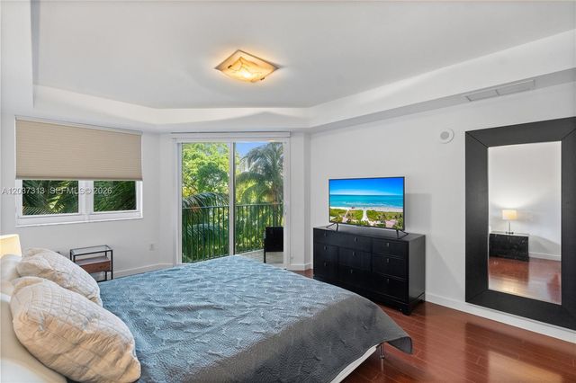 20000 E Country Club Drive 306, Aventura, FL 33180