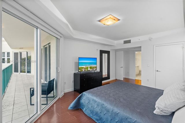 20000 E Country Club Drive 306, Aventura, FL 33180