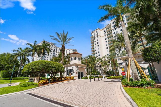 20000 E Country Club Drive 306, Aventura, FL 33180