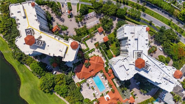 20000 E Country Club Drive 306, Aventura, FL 33180