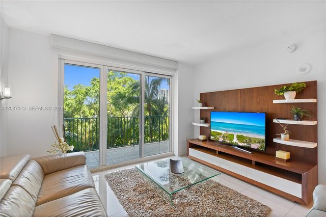 20000 E Country Club Drive 306, Aventura, FL 33180