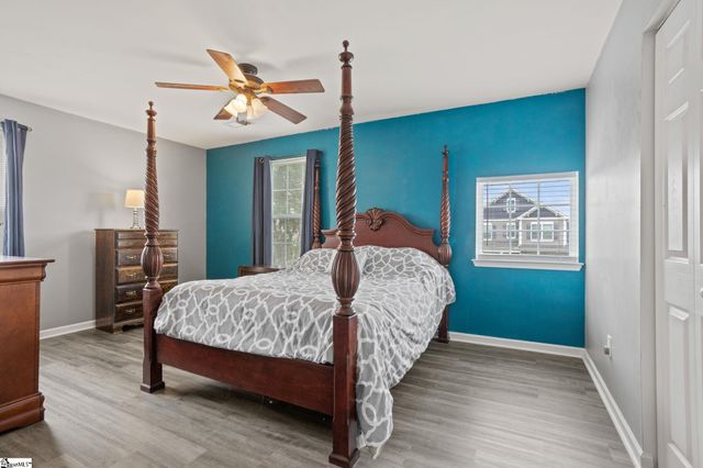 107 Castleton Circle, Boiling Springs, SC 29316