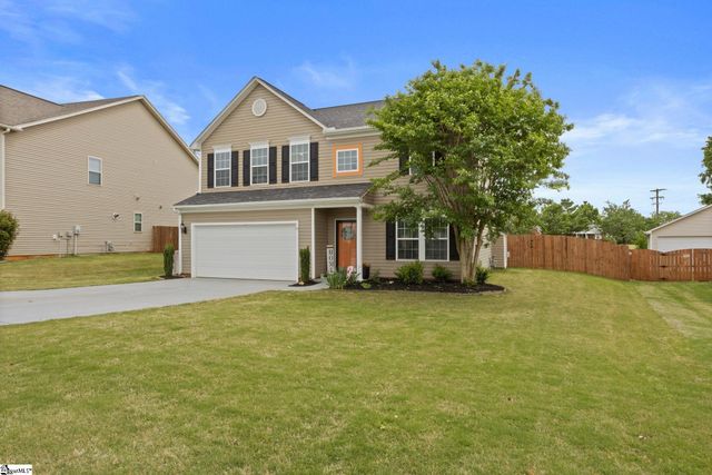 107 Castleton Circle, Boiling Springs, SC 29316