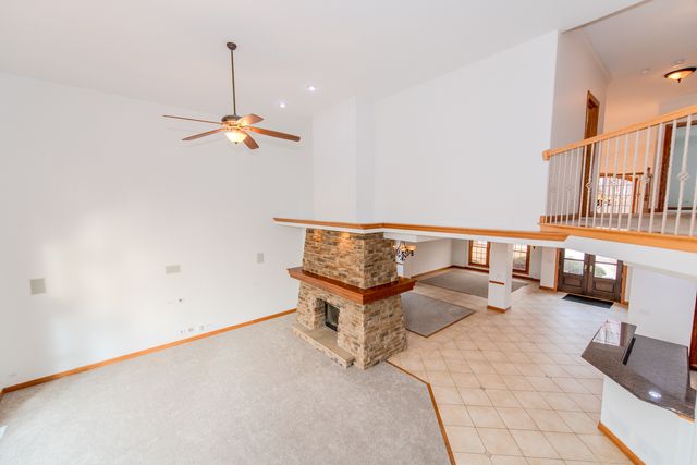 27009 Ashgate Crossing, Plainfield, IL 60585