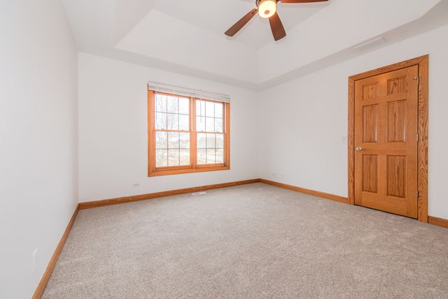 27009 Ashgate Crossing, Plainfield, IL 60585
