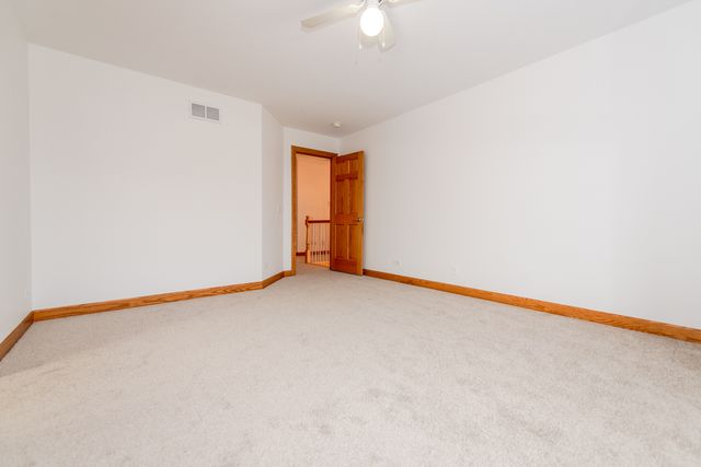 27009 Ashgate Crossing, Plainfield, IL 60585