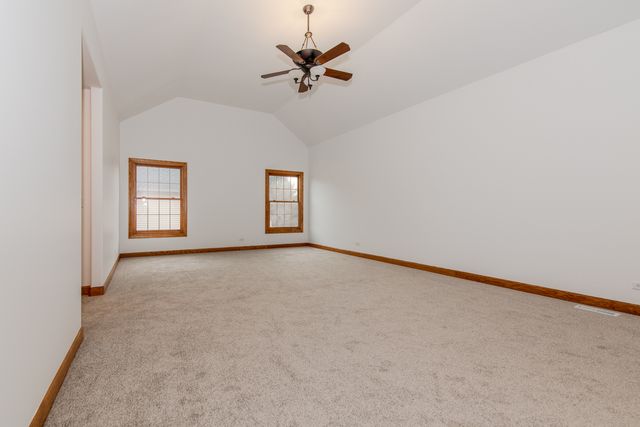 27009 Ashgate Crossing, Plainfield, IL 60585