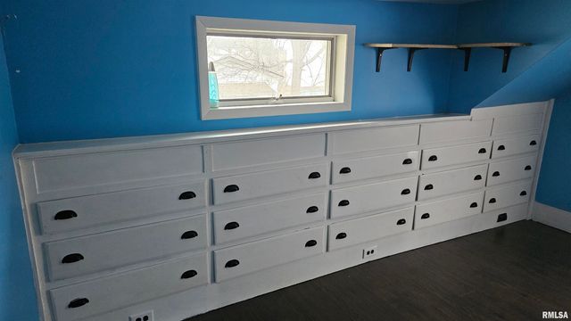 428 N MAIN Street, Lewistown, IL 61542