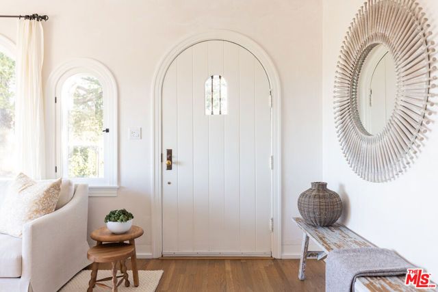 878 Paseo Ferrelo, Santa Barbara, CA 93103