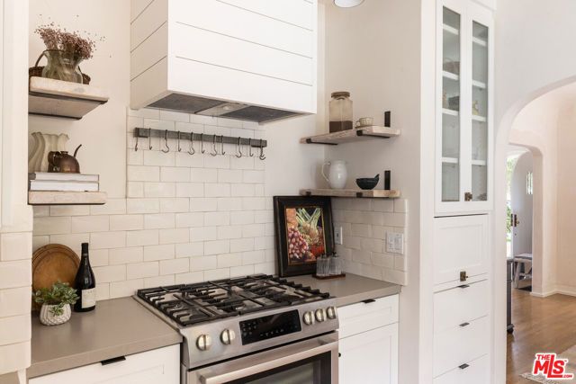 878 Paseo Ferrelo, Santa Barbara, CA 93103
