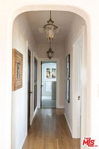 878 Paseo Ferrelo, Santa Barbara, CA 93103