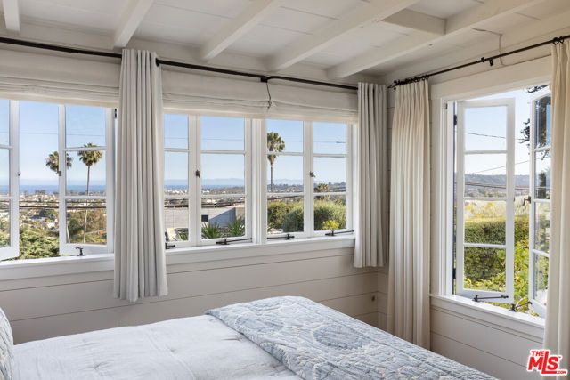 878 Paseo Ferrelo, Santa Barbara, CA 93103