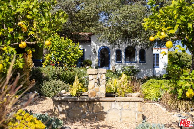 878 Paseo Ferrelo, Santa Barbara, CA 93103