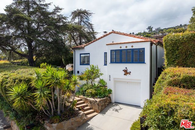 878 Paseo Ferrelo, Santa Barbara, CA 93103