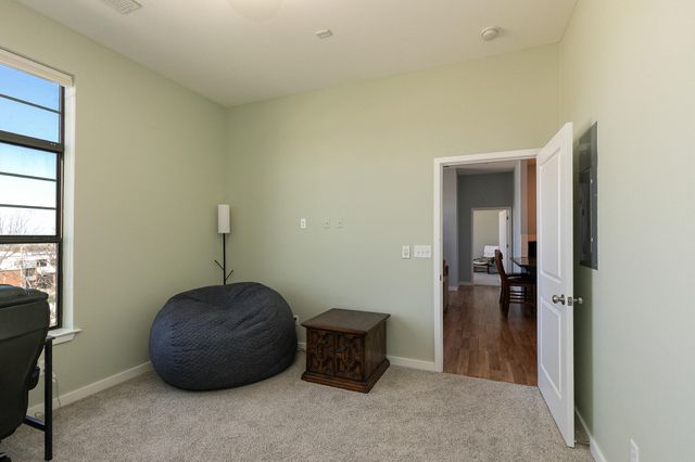 623 W Walnut Street 408, Springfield, MO 65806