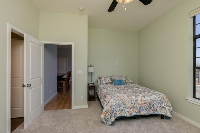 623 W Walnut Street 408, Springfield, MO 65806