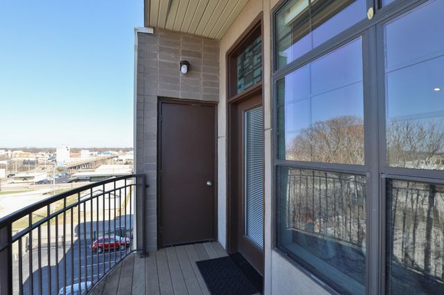 623 W Walnut Street 408, Springfield, MO 65806