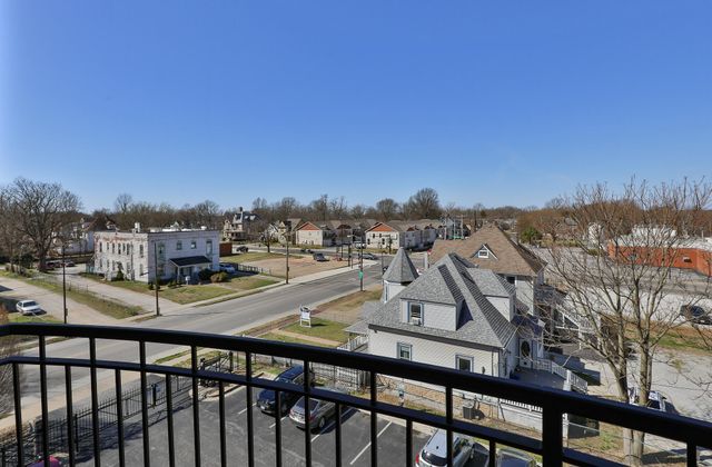 623 W Walnut Street 408, Springfield, MO 65806