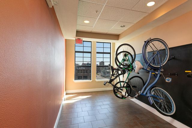 623 W Walnut Street 408, Springfield, MO 65806