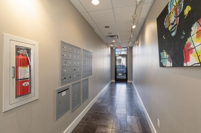 623 W Walnut Street 408, Springfield, MO 65806