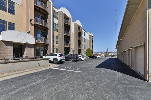 623 W Walnut Street 408, Springfield, MO 65806