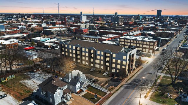 623 W Walnut Street 408, Springfield, MO 65806