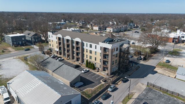 623 W Walnut Street 408, Springfield, MO 65806