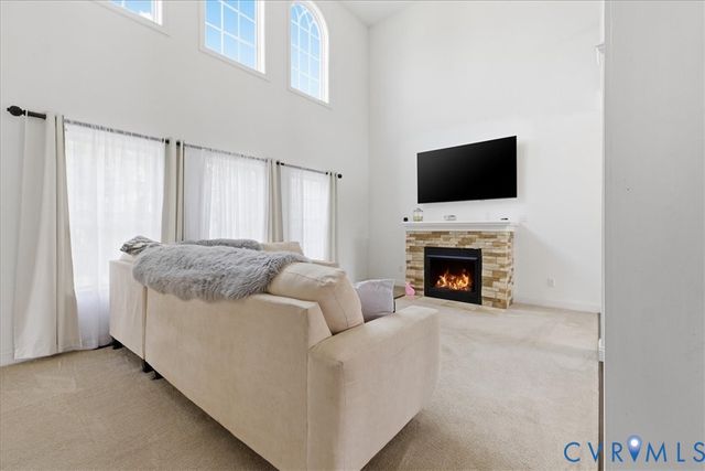 14419 Beachmere Dr, Chester, VA 23831