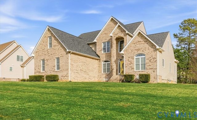 14419 Beachmere Dr, Chester, VA 23831