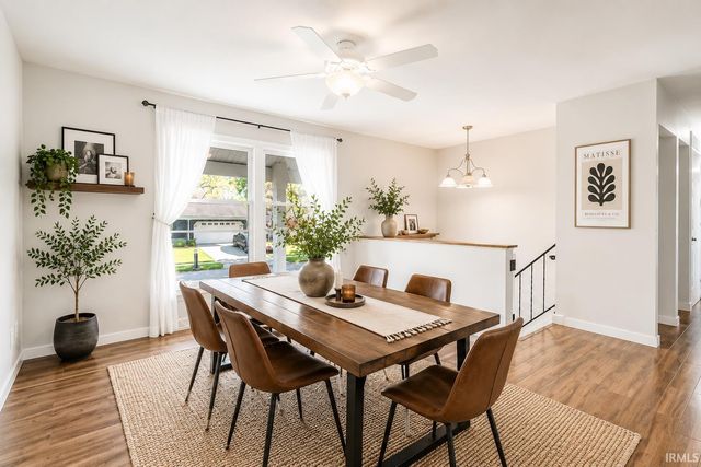 1707 Peachtree Drive, Valparaiso, IN 46383
