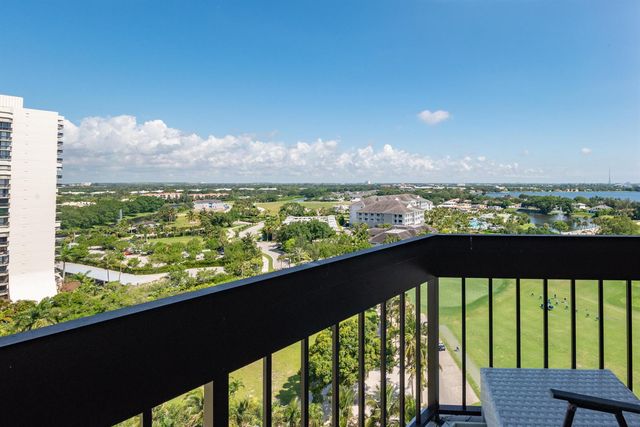 2000 Presidential Way 1401, West Palm Beach, FL 33401