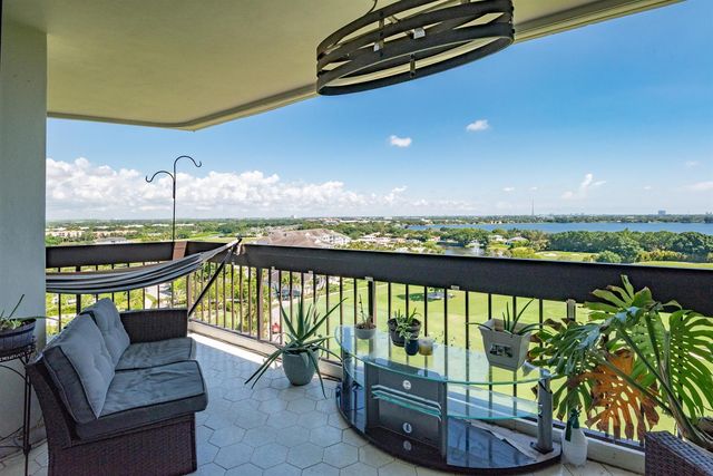 2000 Presidential Way 1401, West Palm Beach, FL 33401