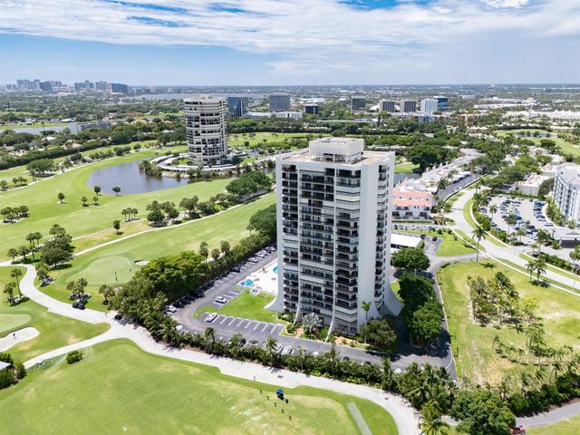2000 Presidential Way 1401, West Palm Beach, FL 33401
