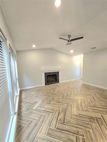 1417 Hyridge CIR, Round Rock, TX 78664