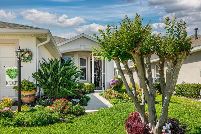 27121 GREENFLY ORCHID LANE, Leesburg, FL 34748