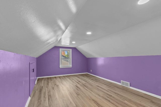 1516 RUGBY STREET, Oshkosh, WI 54902