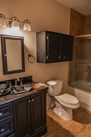 1006 Rikkity Lane, Mt Pleasant, TX 75455