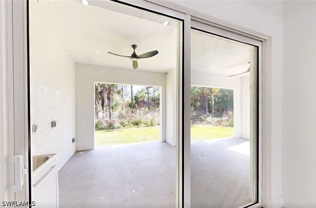 3762 32nd AVE SE, Naples, FL 34117