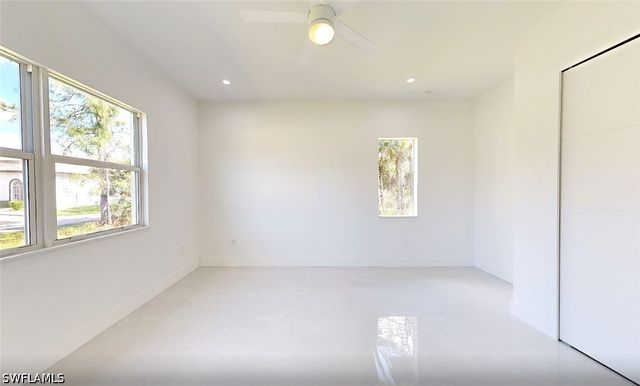 3762 32nd AVE SE, Naples, FL 34117