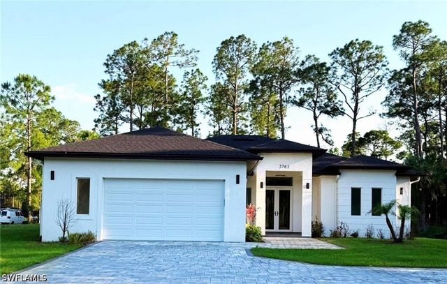3762 32nd AVE SE, Naples, FL 34117