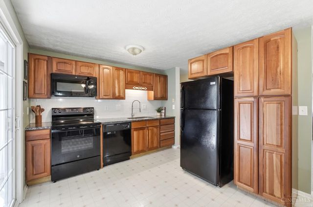 5876 Whippoorwill Hollow Drive, Miami Twp, OH 45150