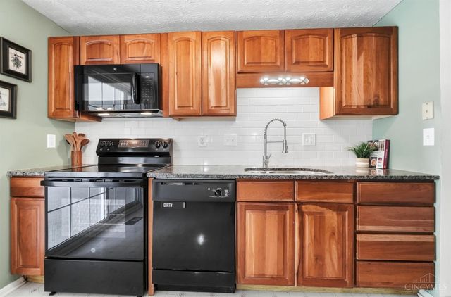 5876 Whippoorwill Hollow Drive, Miami Twp, OH 45150