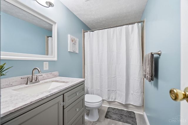 5876 Whippoorwill Hollow Drive, Miami Twp, OH 45150