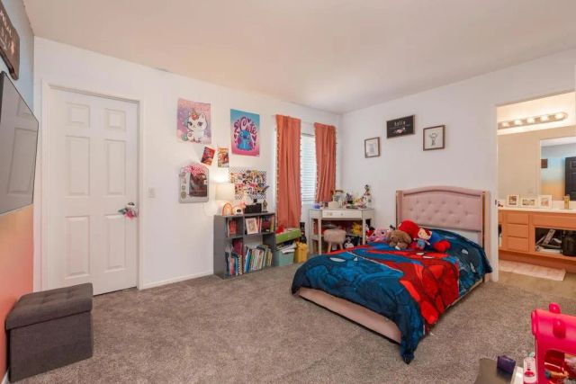 29705 Gracilior Drive, Escondido, CA 92026