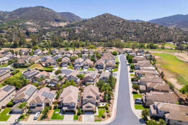 29705 Gracilior Drive, Escondido, CA 92026