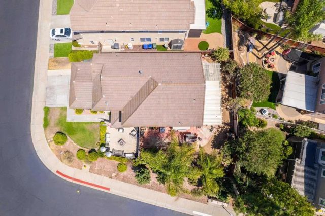 29705 Gracilior Drive, Escondido, CA 92026