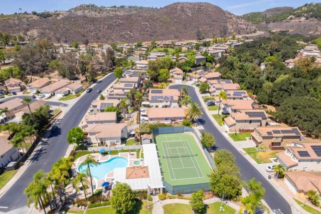 29705 Gracilior Drive, Escondido, CA 92026